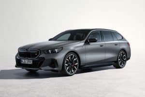 BMW 5er Touring 2024 – Größer, moderner, elektrischer