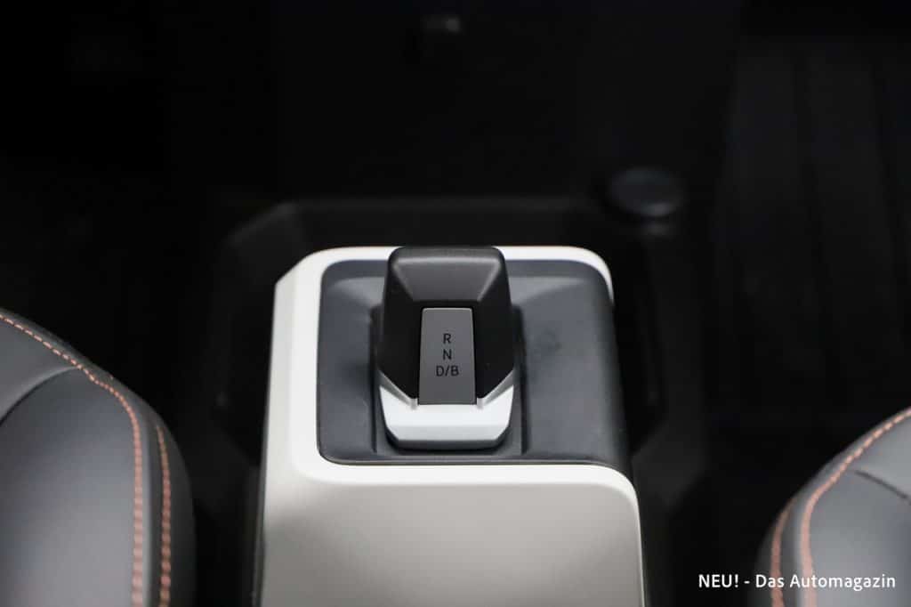Dacia Spring Electric 65 Wählhebel