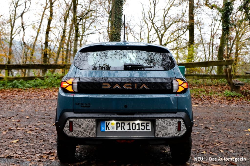 Dacia Spring Electric 65 Heck