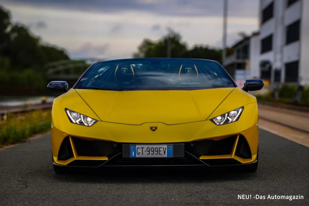Lamborghini Huracán Evo Front