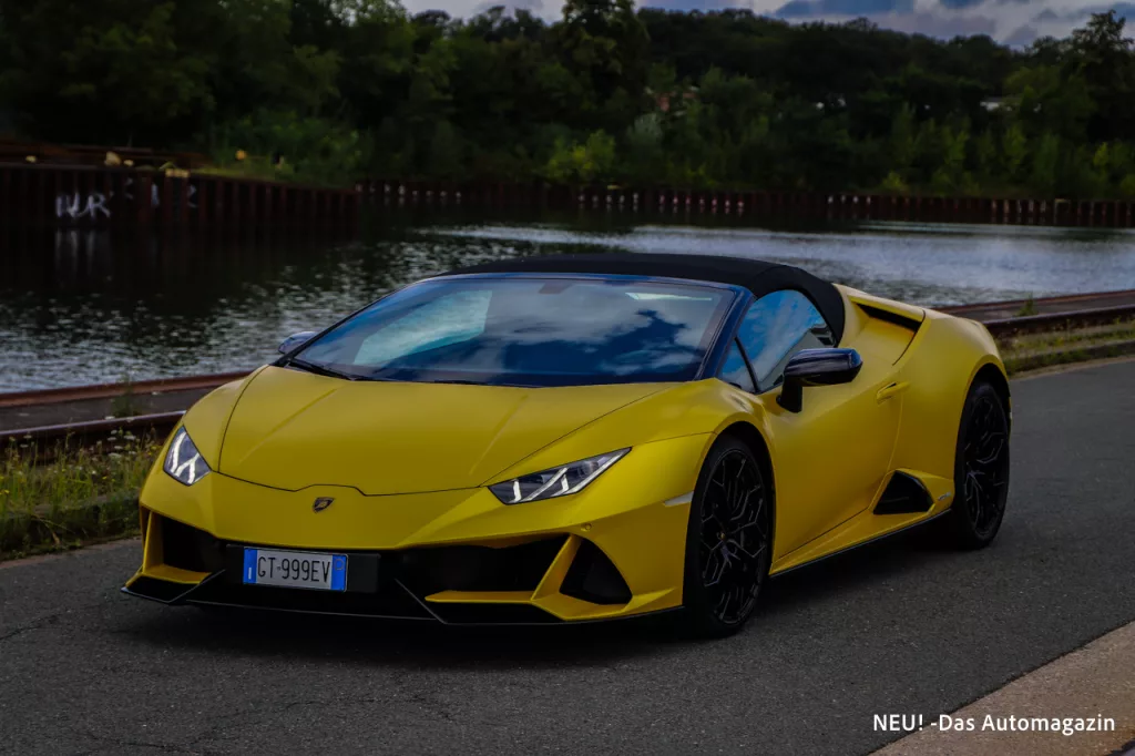 Lamborghini Huracán Evo Giallo Fides