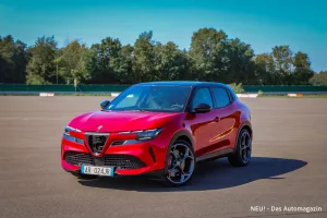 Alfa Romeo Junior Veloce Test – Schnell und elektrisch
