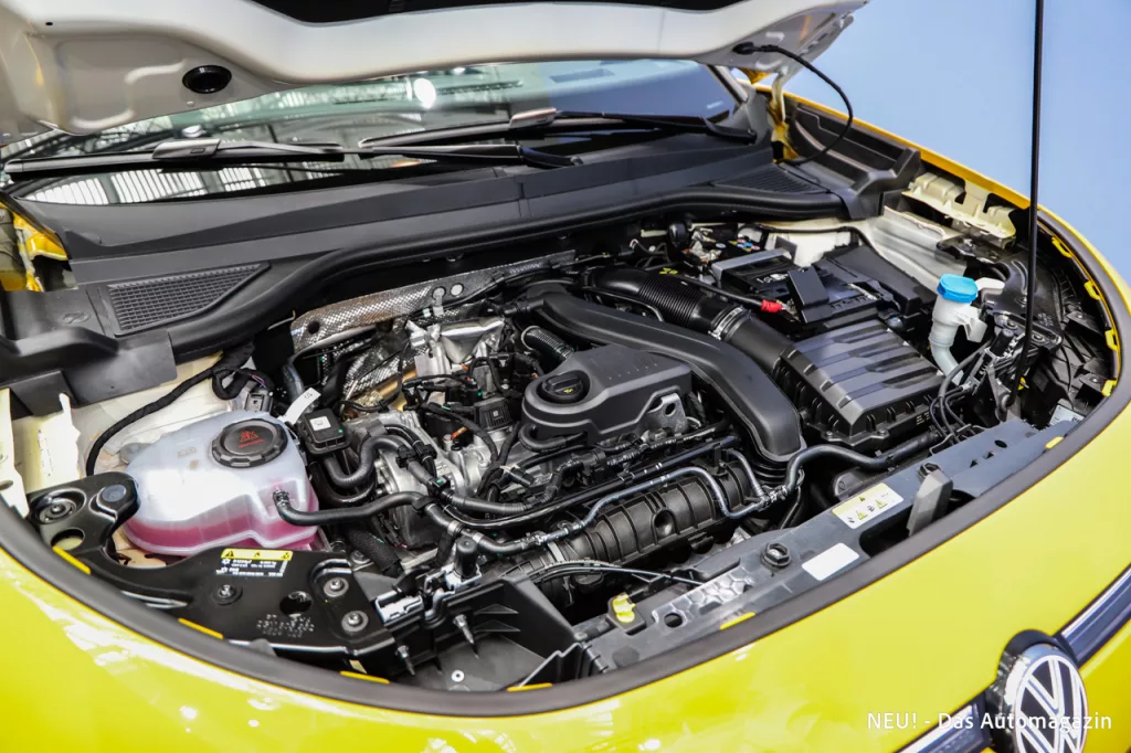 VW T-Roc 2025 eTSI