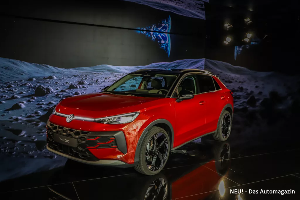 VW T-Roc 2025 Flame Red Metallic