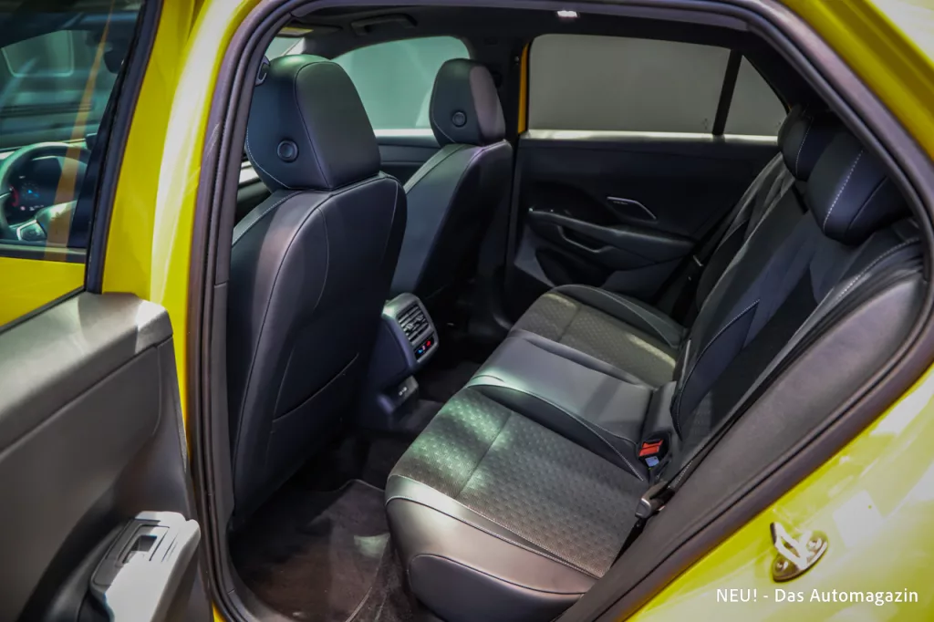 VW T-Roc 2025 Fond