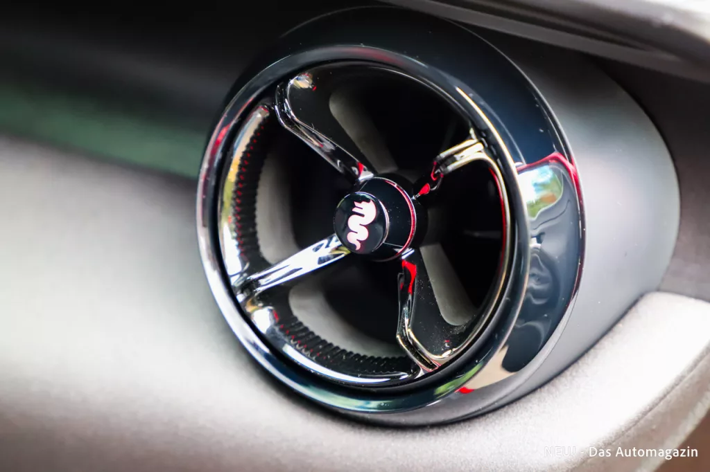 Alfa Romeo Junior Elettrica Lüftungsdüse