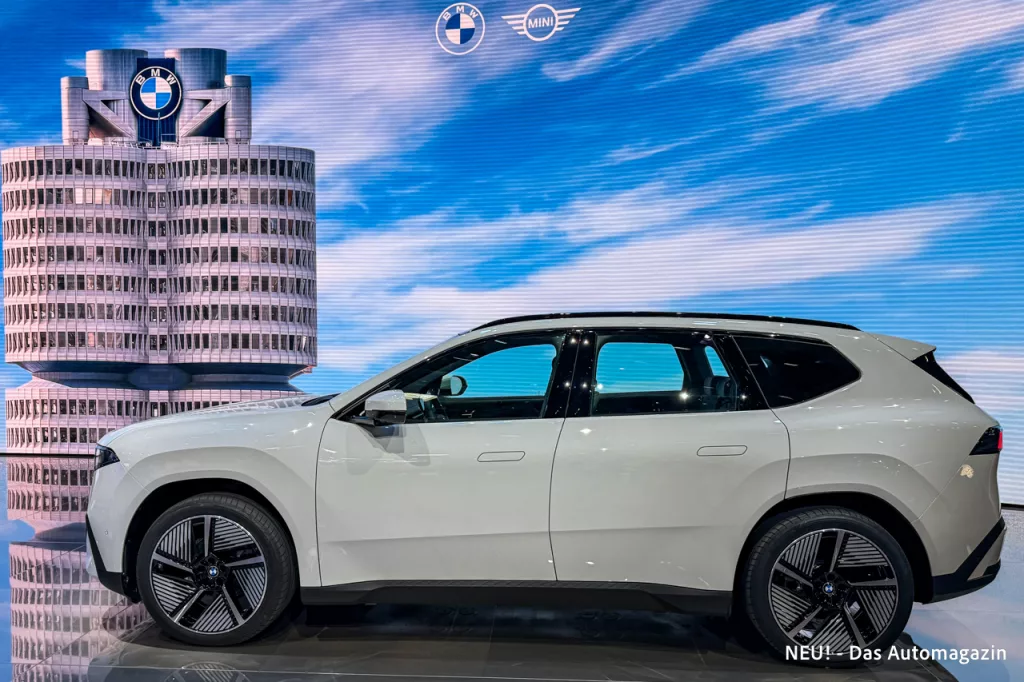 BMW iX3 Seitenansicht