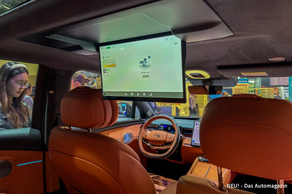 GAC S7 Rear Seat Entertainment