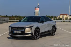DS No.8 – Erster Test des französischen E-Charmeurs
