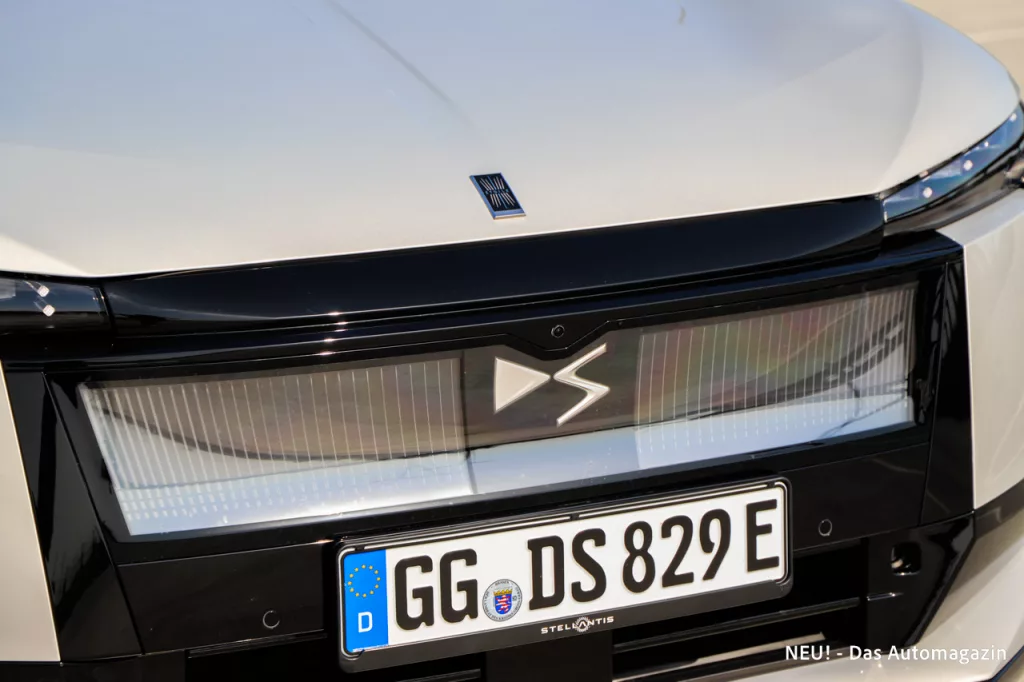 DS No.8 Frontgrill