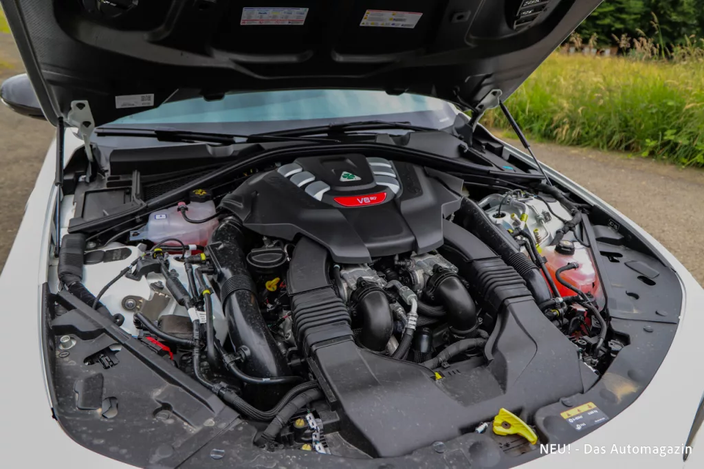 Alfa Romeo Super Sport V6 Motor