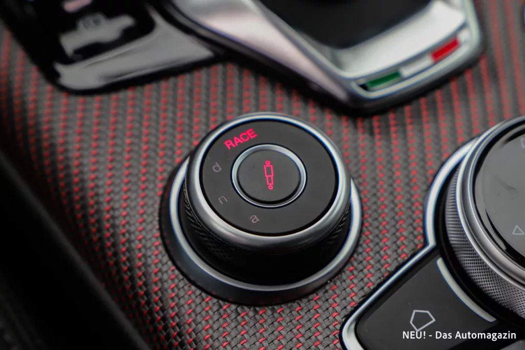 Alfa Romeo Super Sport Fahrmodi