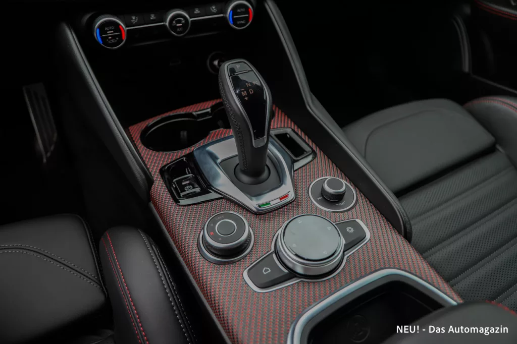 Alfa Romeo Super Sport Mittelkonsole