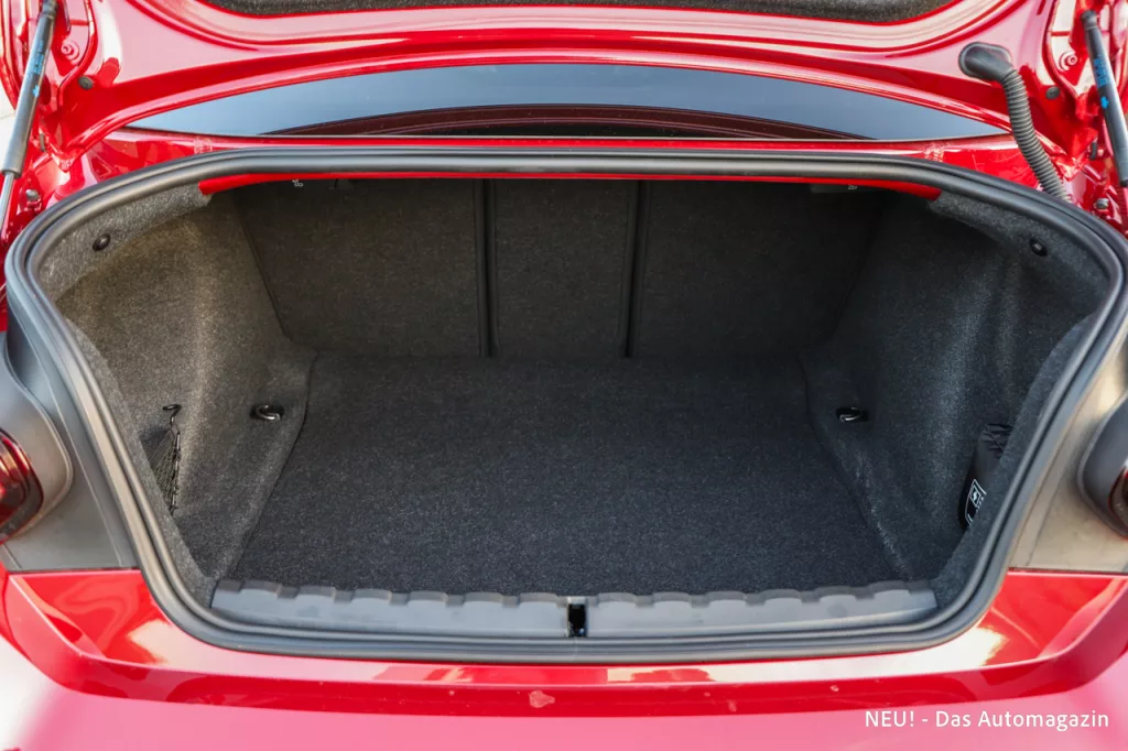 BMW M2 G87 Kofferraum