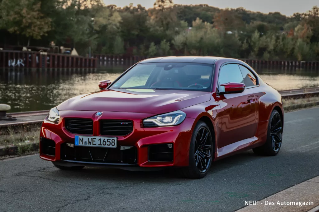 BMW M2 G87 seitlich vorne