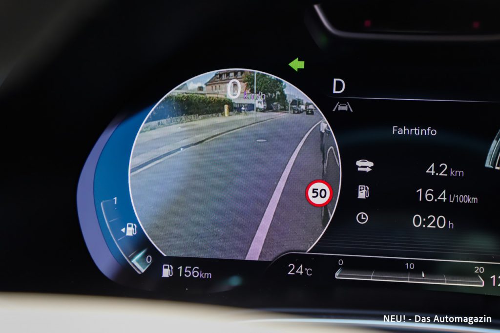 Totwinkel-Assistent mit Monitor-Anzeige