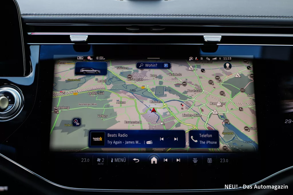 Mercedes-Benz E450d 4Matic T-Modell Zentralbildschirm