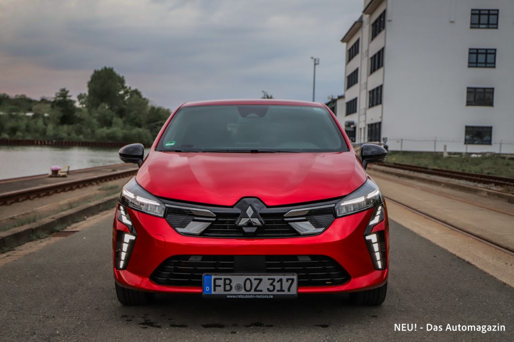 Mitsubishi Colt Hybrid Front