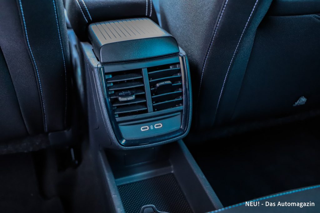 Skoda Kamiq Monte Carlo USB Slots hinten