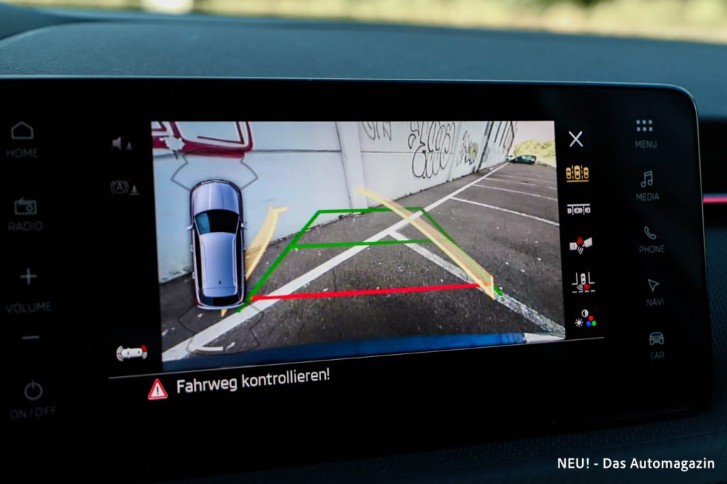 Skoda Kamiq Monte Carlo Bild Rückfahrkamera