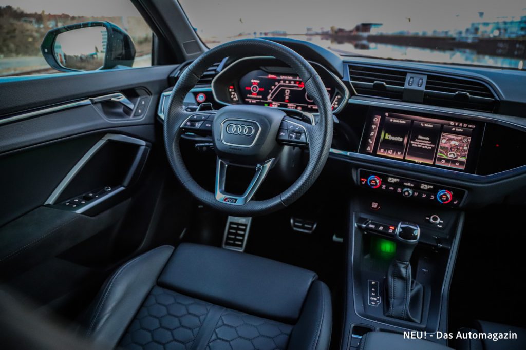 Audi RS Q3 Sportback Innenraum