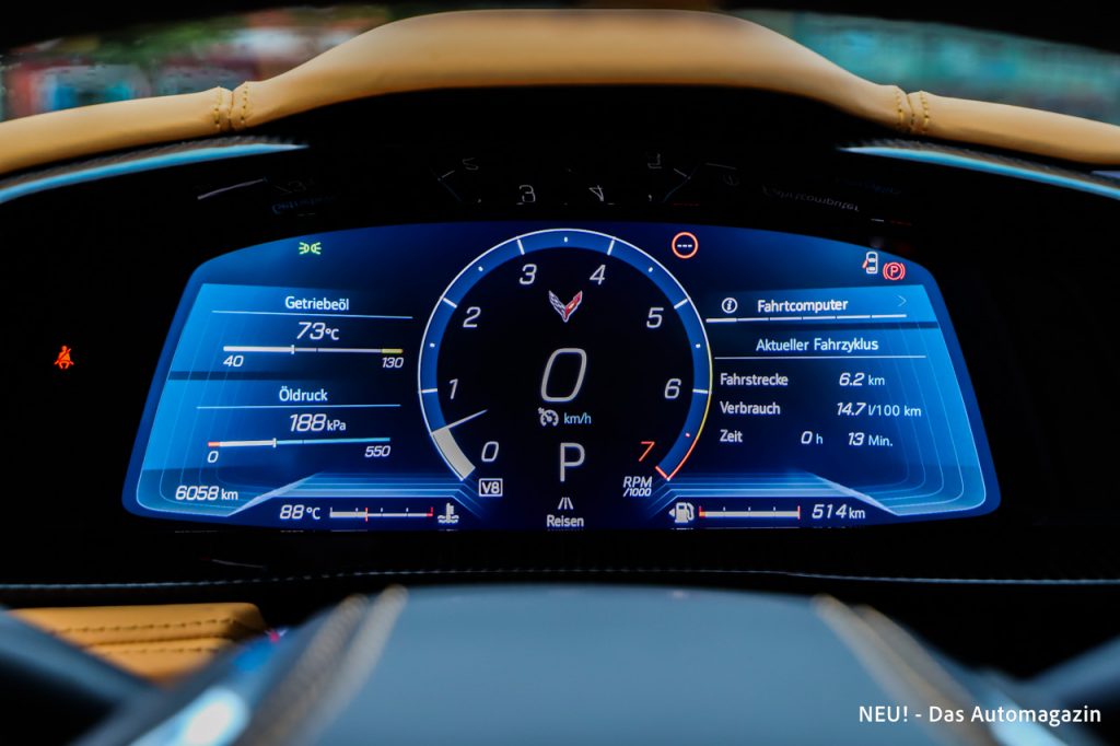 Corvette C8 Stingray Cabrio Tacho