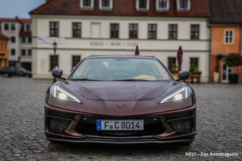 Corvette C8 Stingray Cabrio Front