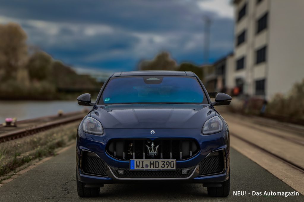 Maserati Grecale Trofeo Front