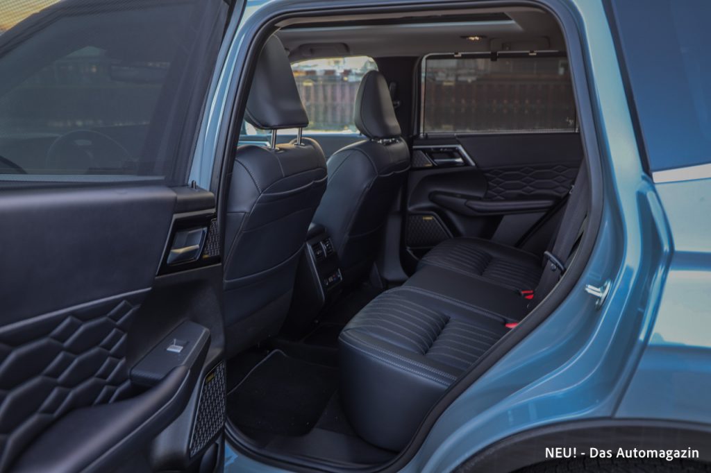 Mitsubishi Outlander 2025 Fond