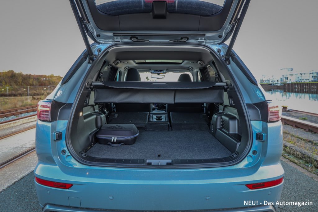 Mitsubishi Outlander 2025 Laderaum