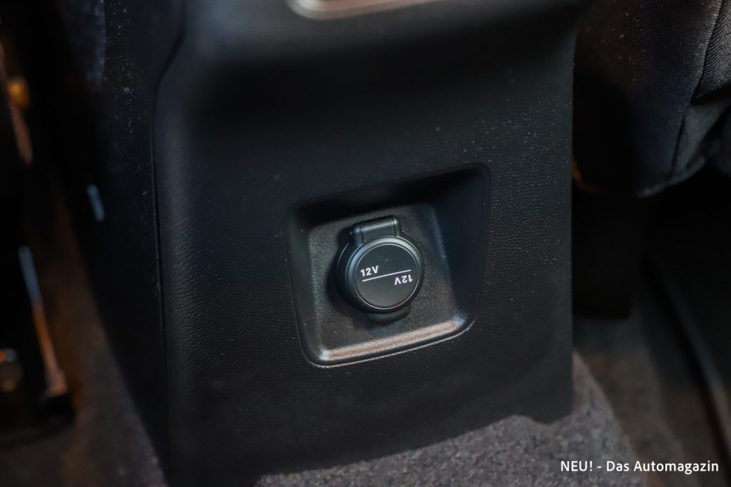 Opel Frontera Hybrid Zigarettenanzünder