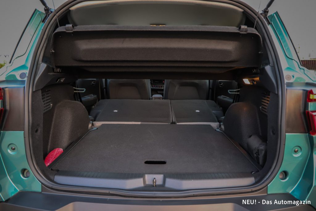 Opel Frontera Hybrid Laderaum