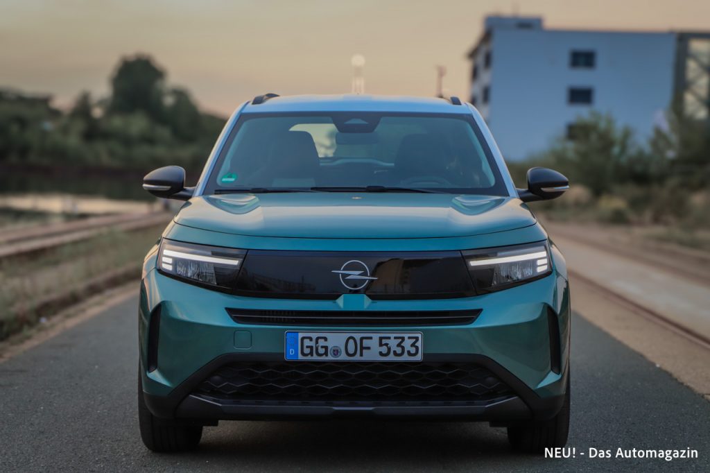 Opel Frontera Hybrid Front