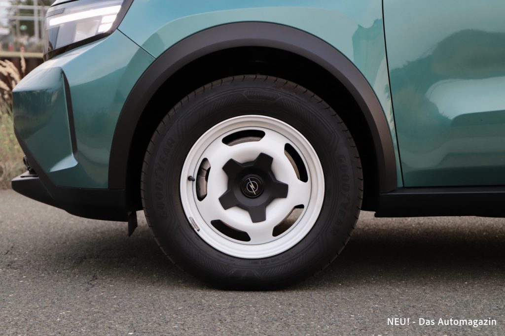 Opel Frontera Hybrid Stahlfelge weiß