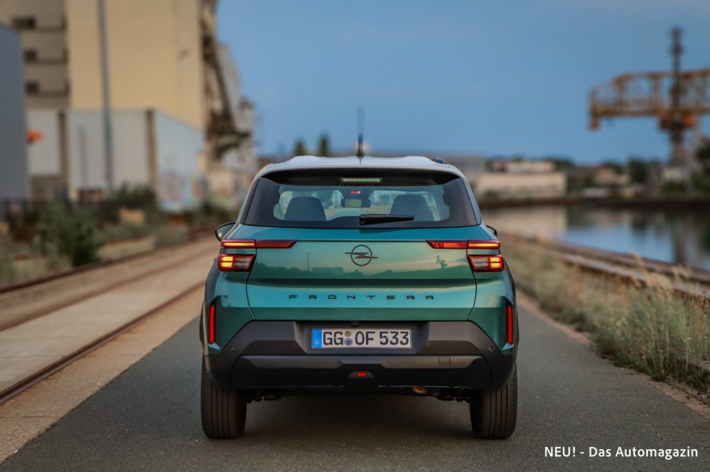 Opel Frontera Hybrid Heck