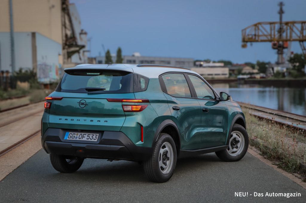 Opel Frontera Hybrid rear