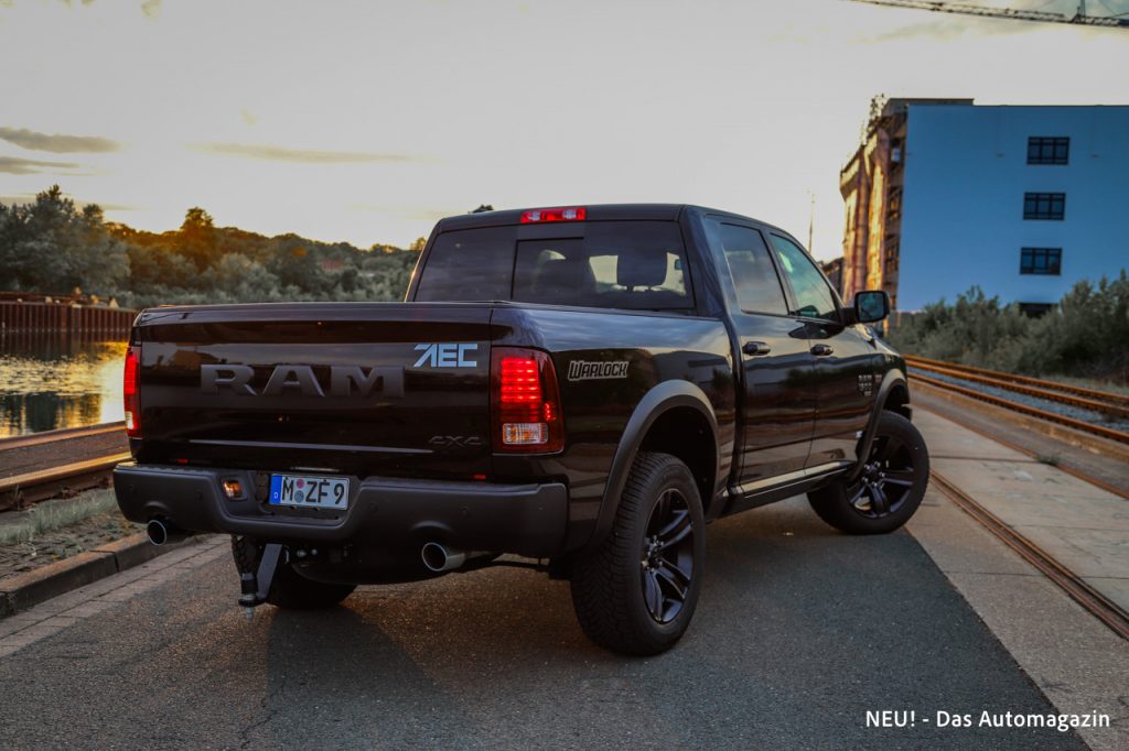 RAM 1500 Classic schräg hinten