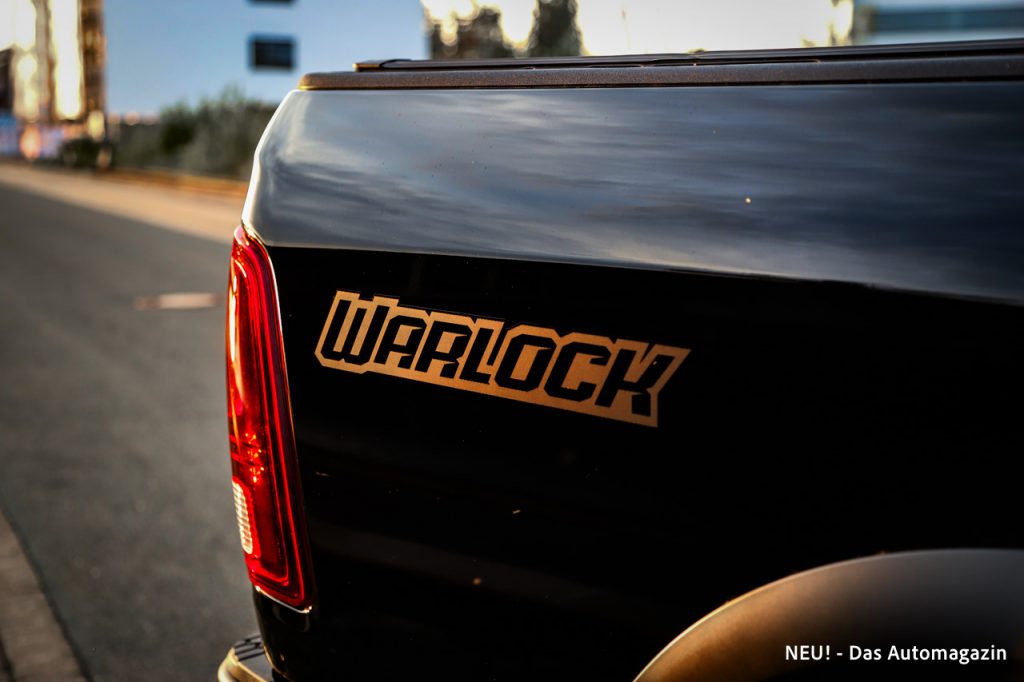 RAM 1500 Classic Warlock