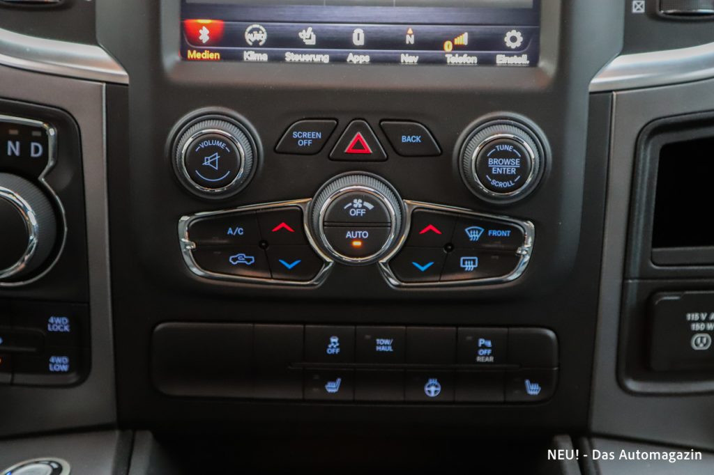 RAM 1500 Classic Klimabedienung