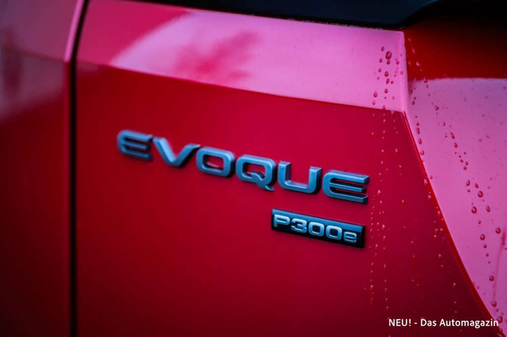 Evoque P300e Schriftzug