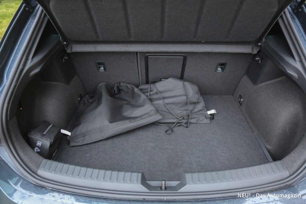 Seat Leon 2026 e-Hybrid Kofferraum