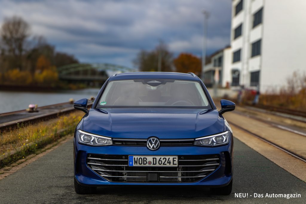 VW Passat eHybrid Front