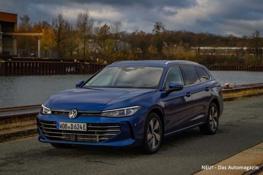 VW Passat eHybrid schräg vorne