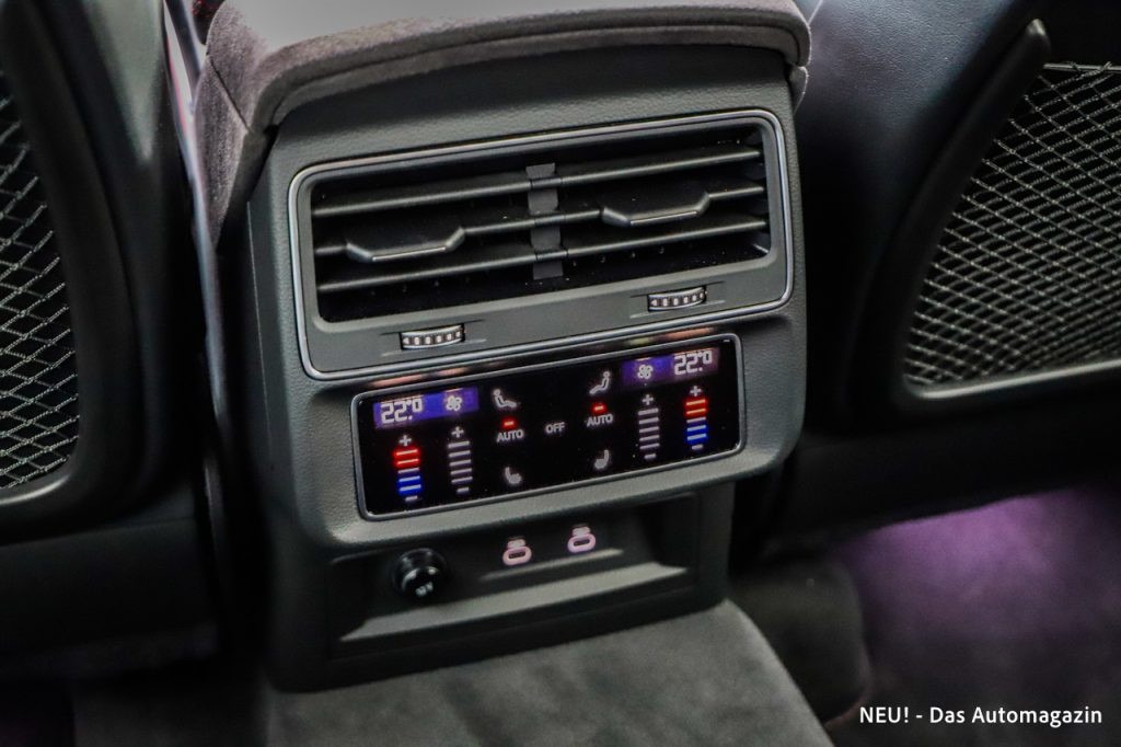 Audi RS Q8 Performance Klimabedienung hinten