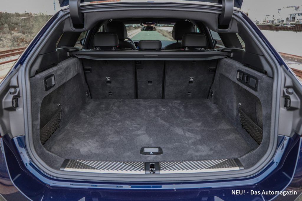 BMW 540d xDrive Touring Kofferraum