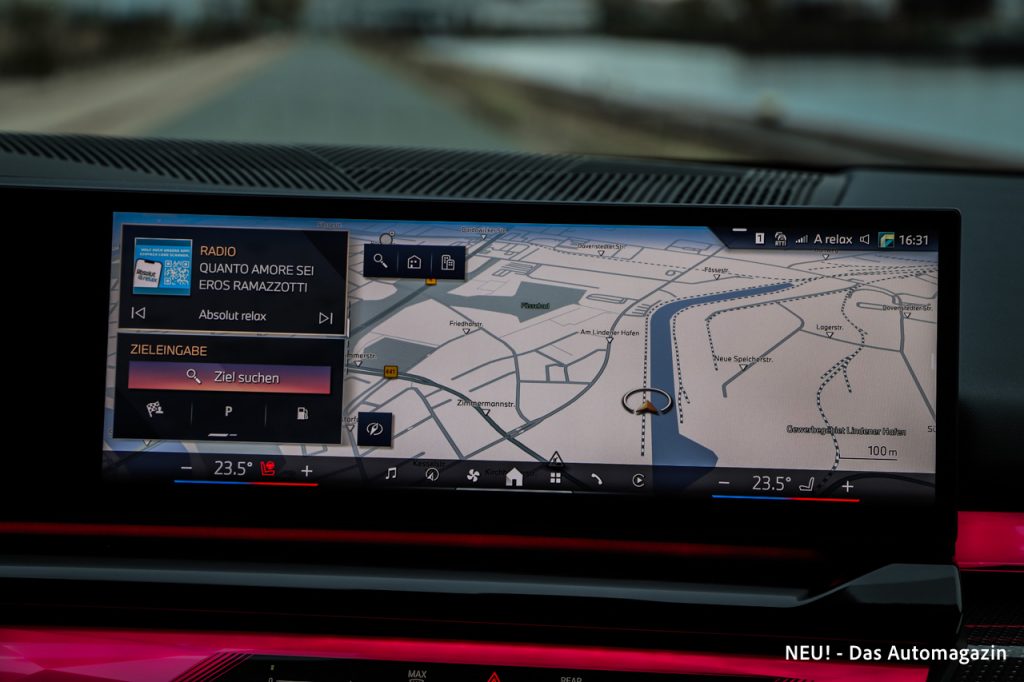 BMW 540d xDrive Touring Infotainment