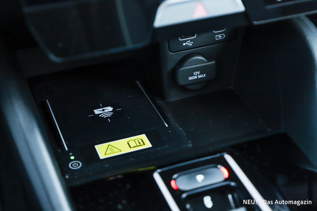 Honda e:Ny1 induktive Ladestation