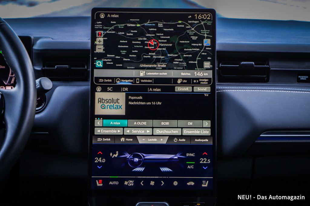 Honda e:Ny1 Infotainment