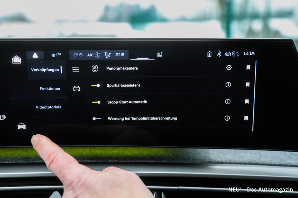 Peugeot 3008 Hybrid Infotainment