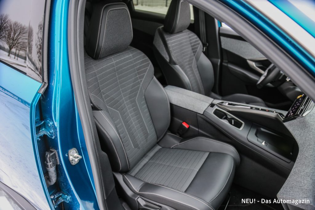 Peugeot 3008 Hybrid Sitz